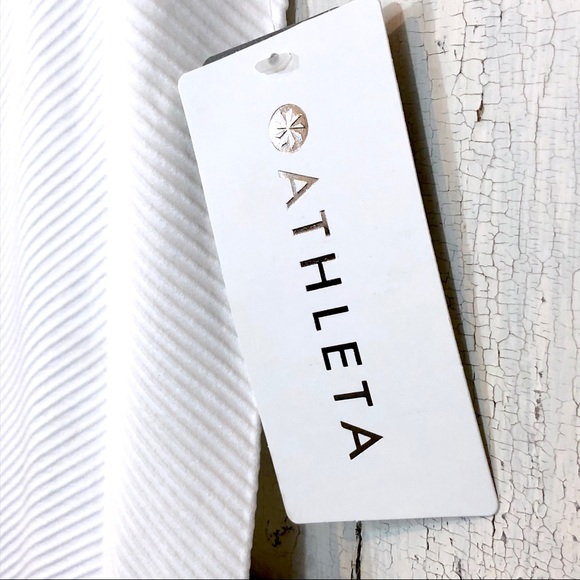 ATHLETA Flurry Base Layer Tank - WHITE - NWT! - Picture 6 of 8